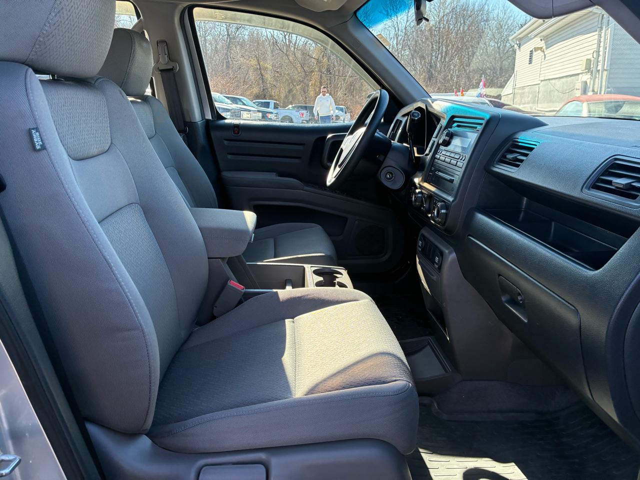 Honda Ridgeline RT 2011