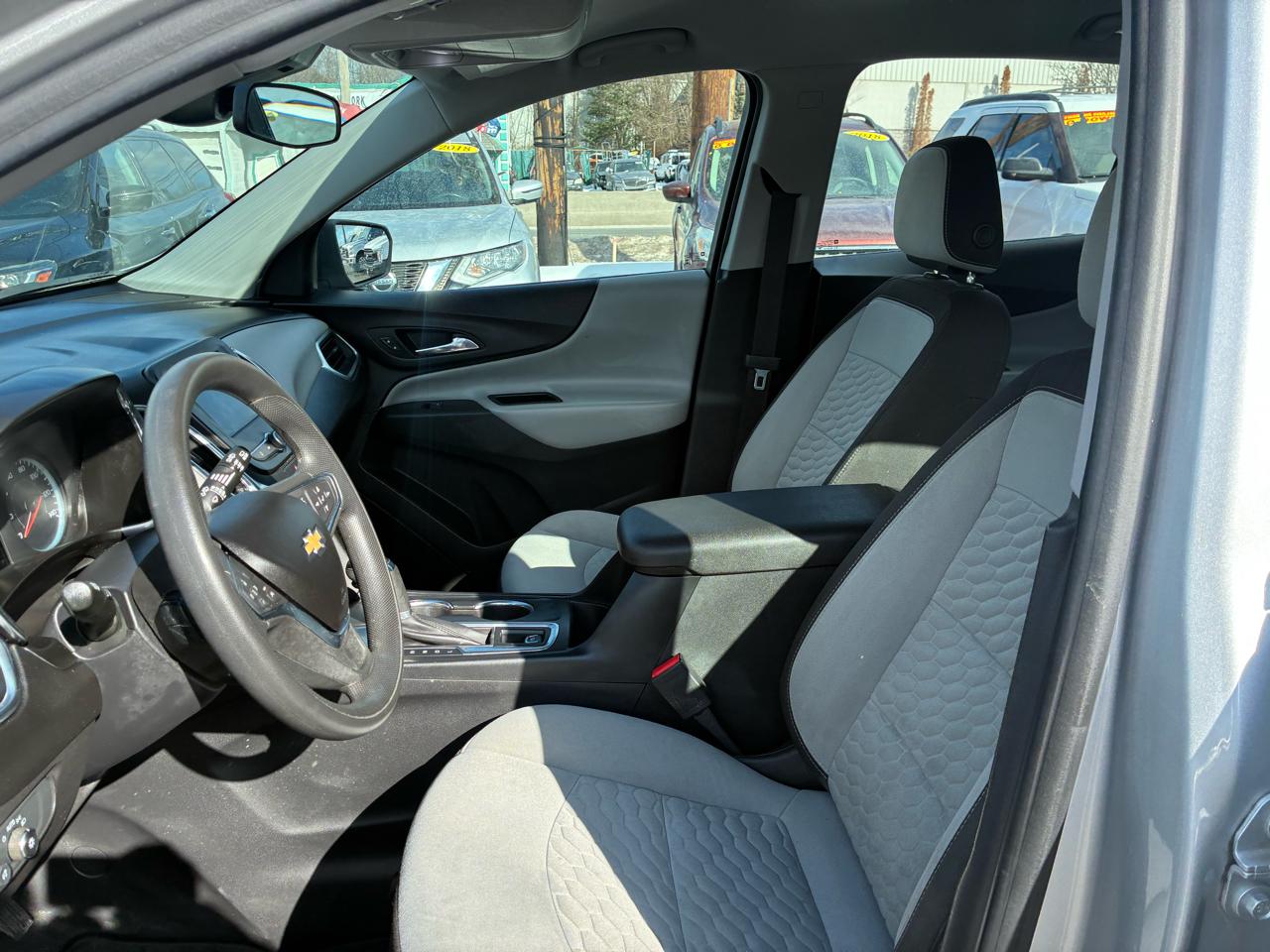 Chevrolet Equinox LS 2WD 2020