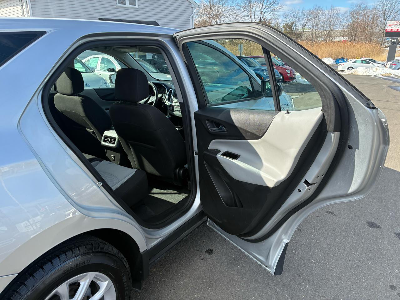 Chevrolet Equinox LS 2WD 2020