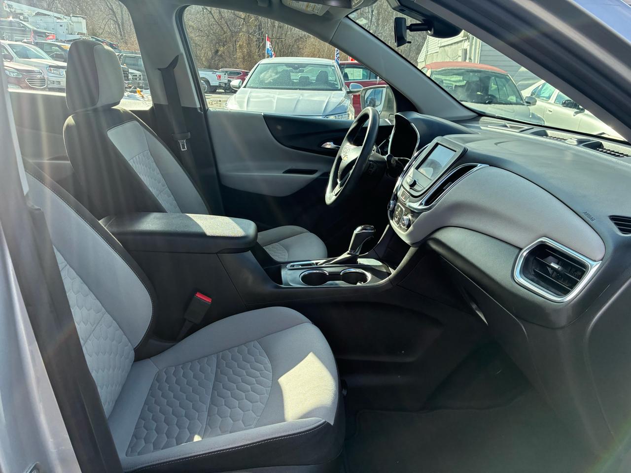 Chevrolet Equinox LS 2WD 2020