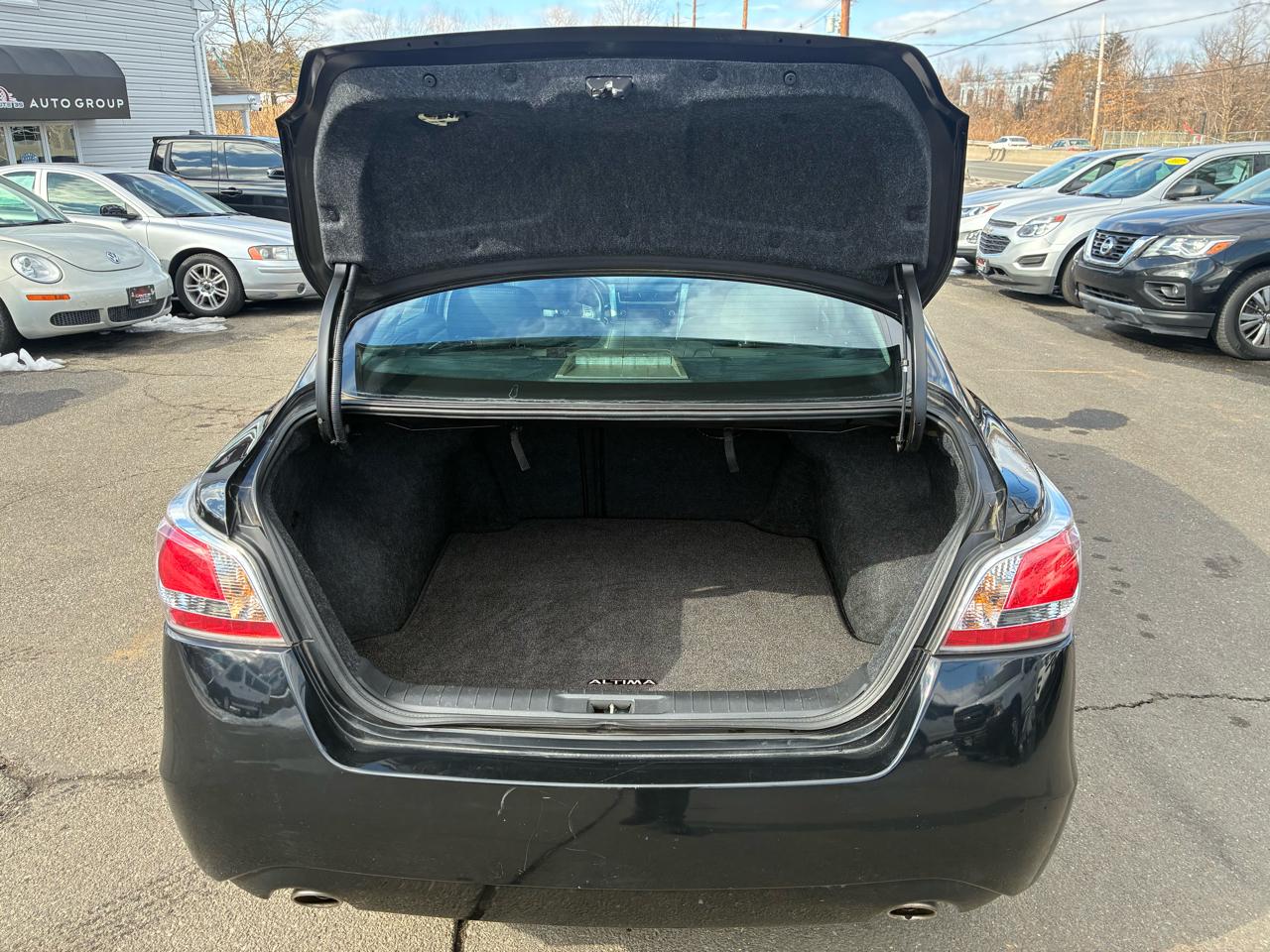 Nissan Altima 2.5 SV 2015