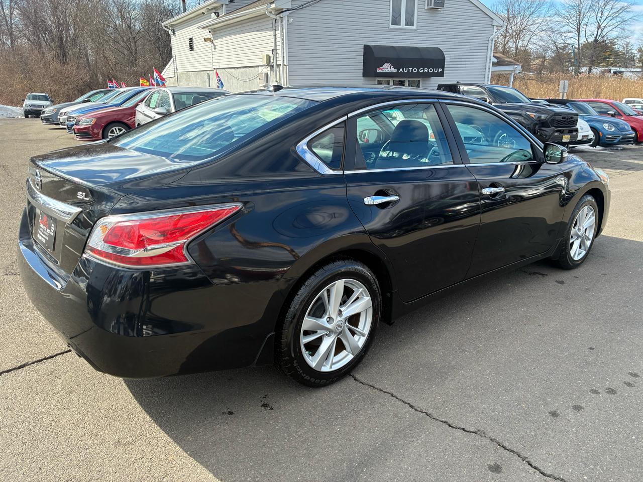 Nissan Altima 2.5 SV 2015