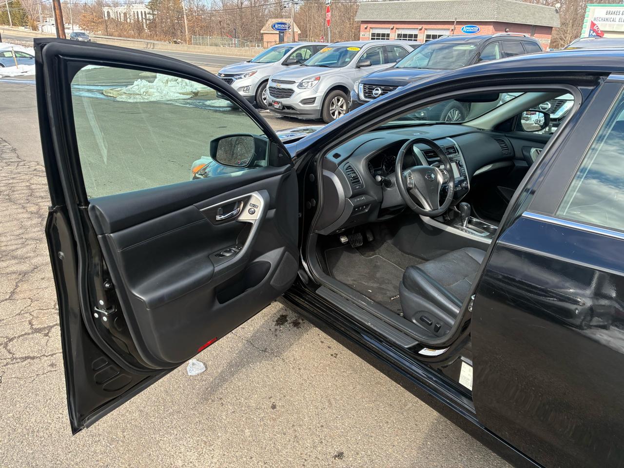 Nissan Altima 2.5 SV 2015