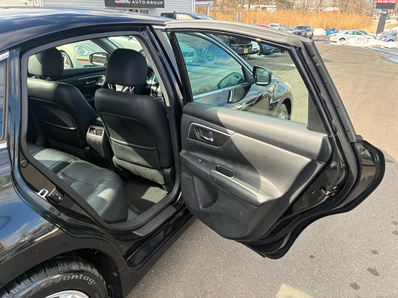 Nissan Altima 2.5 SV 2015