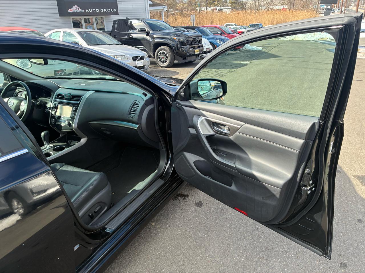 Nissan Altima 2.5 SV 2015