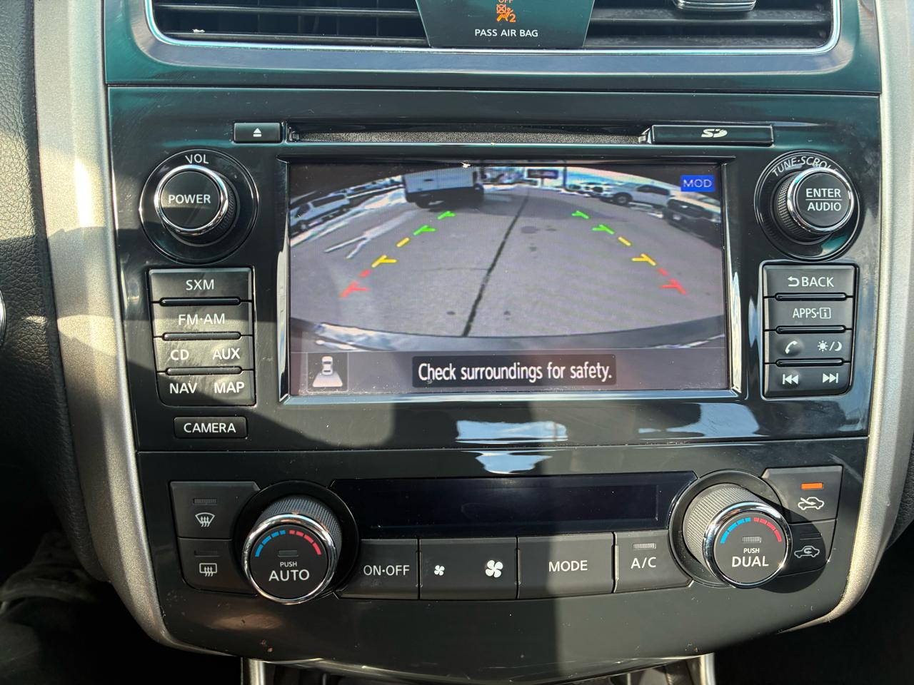 Nissan Altima 2.5 SV 2015