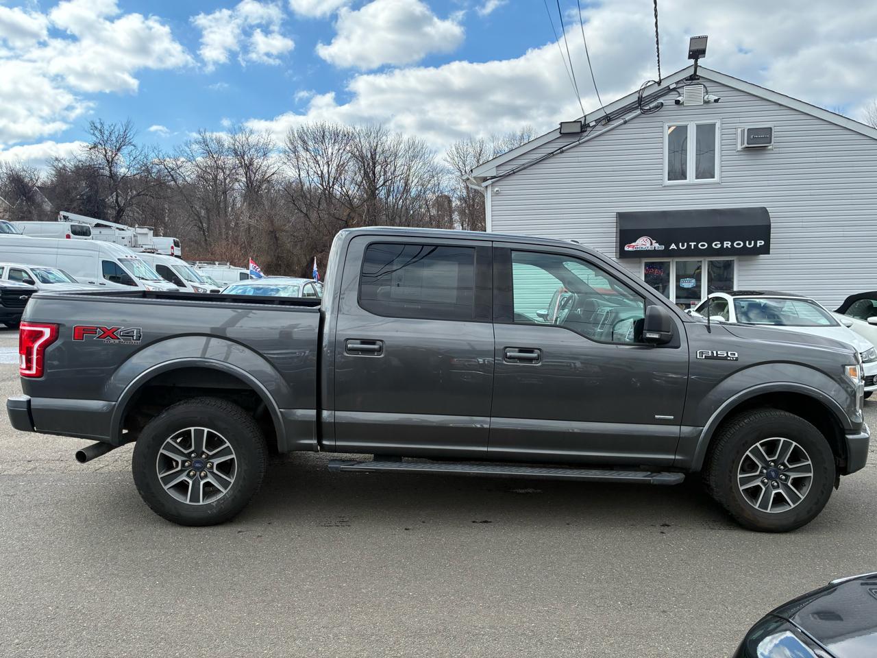 Ford F-150 XLT SuperCrew 6.5-ft. Bed 4WD 2015