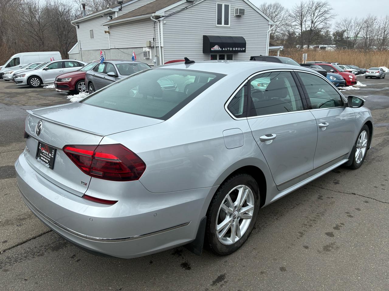 Volkswagen Passat SEL Premium 6A 2017