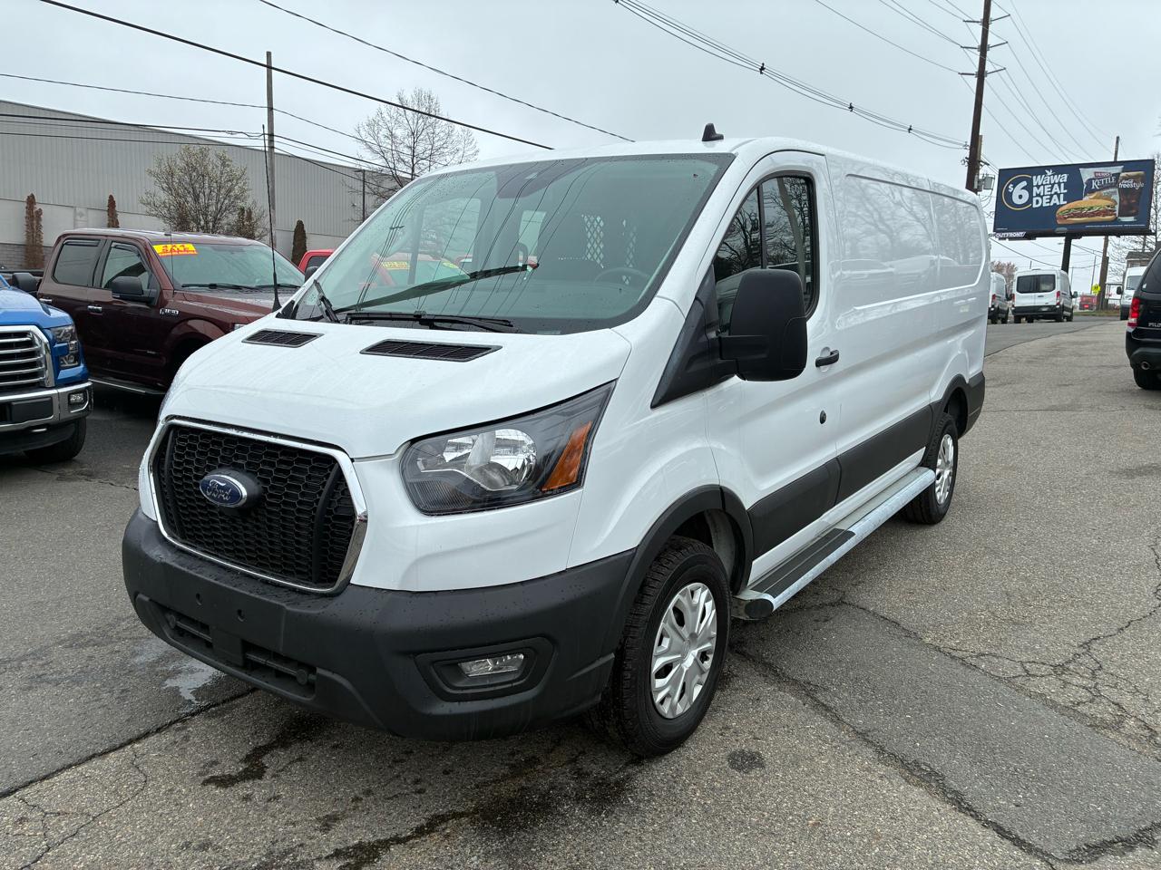 2024 Ford Transit 250 Van