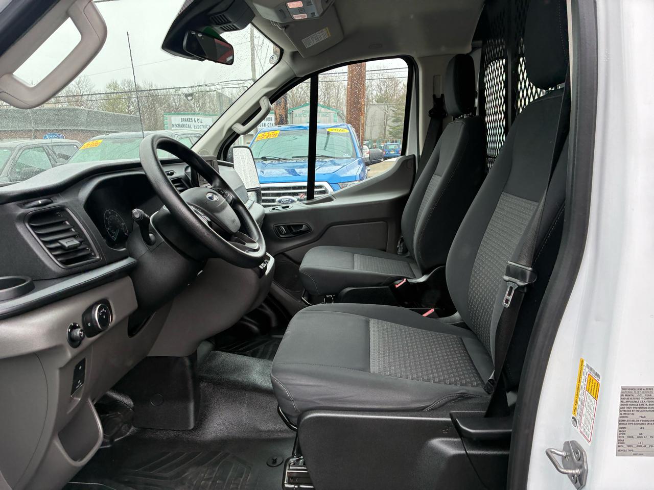 Ford Transit 250 Van 2024