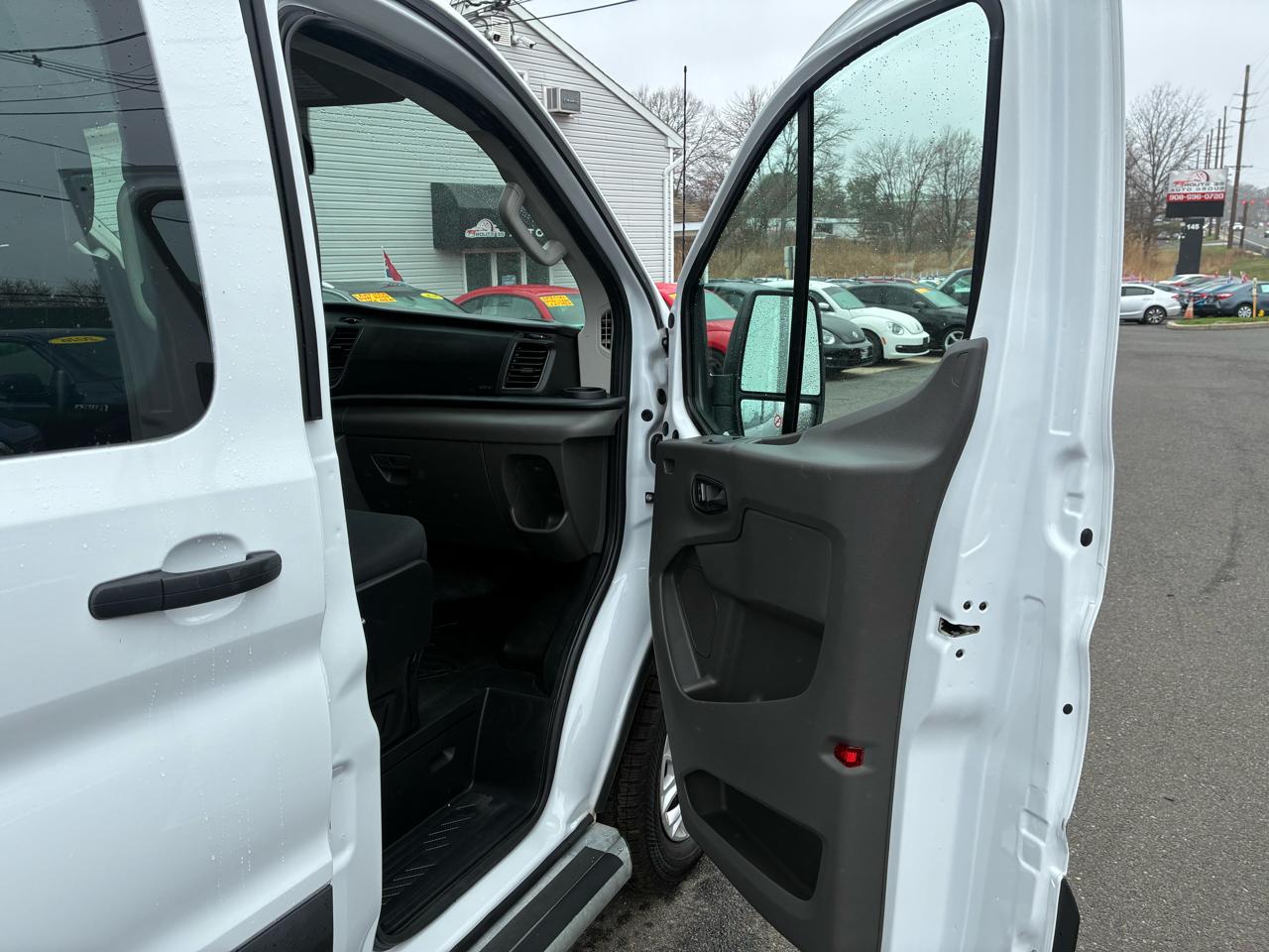 Ford Transit 250 Van 2024