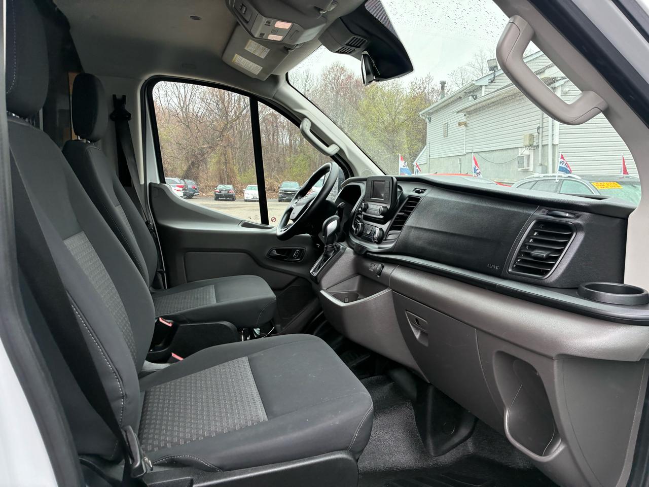 Ford Transit 250 Van 2024