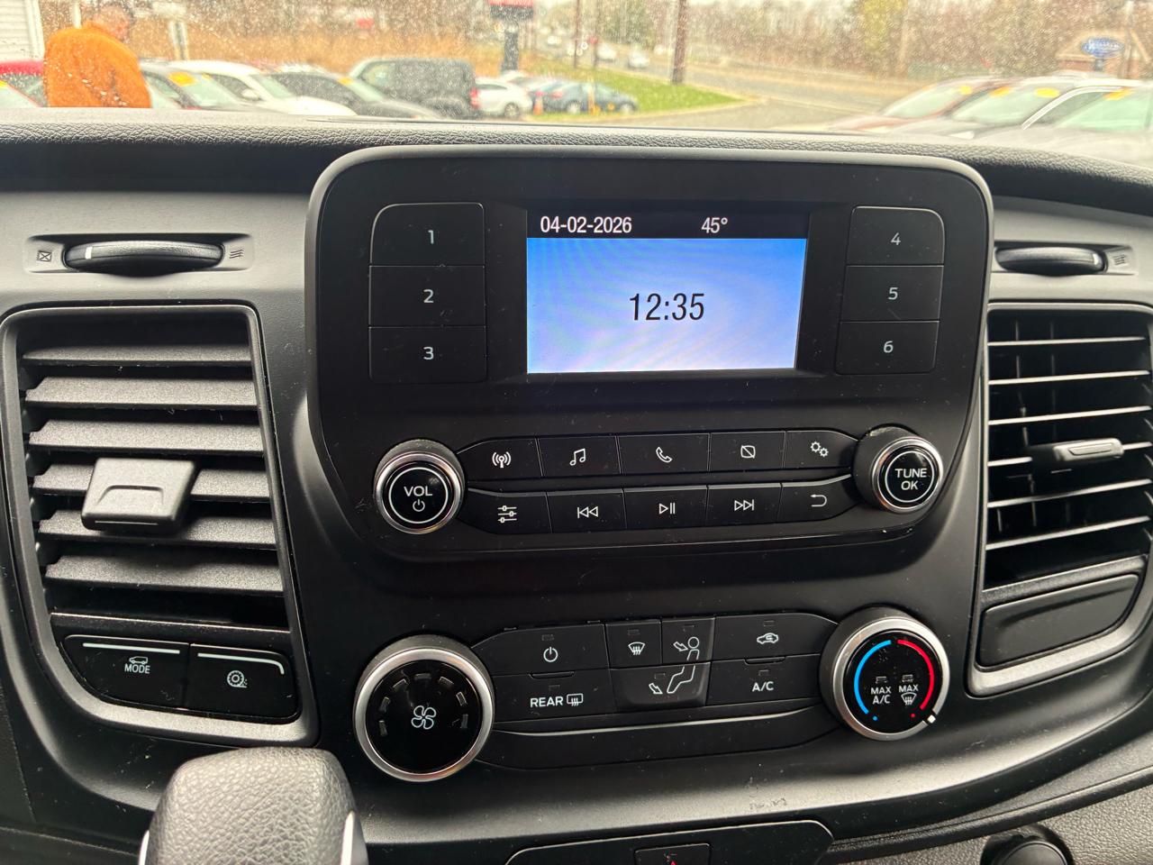 Ford Transit 250 Van 2024