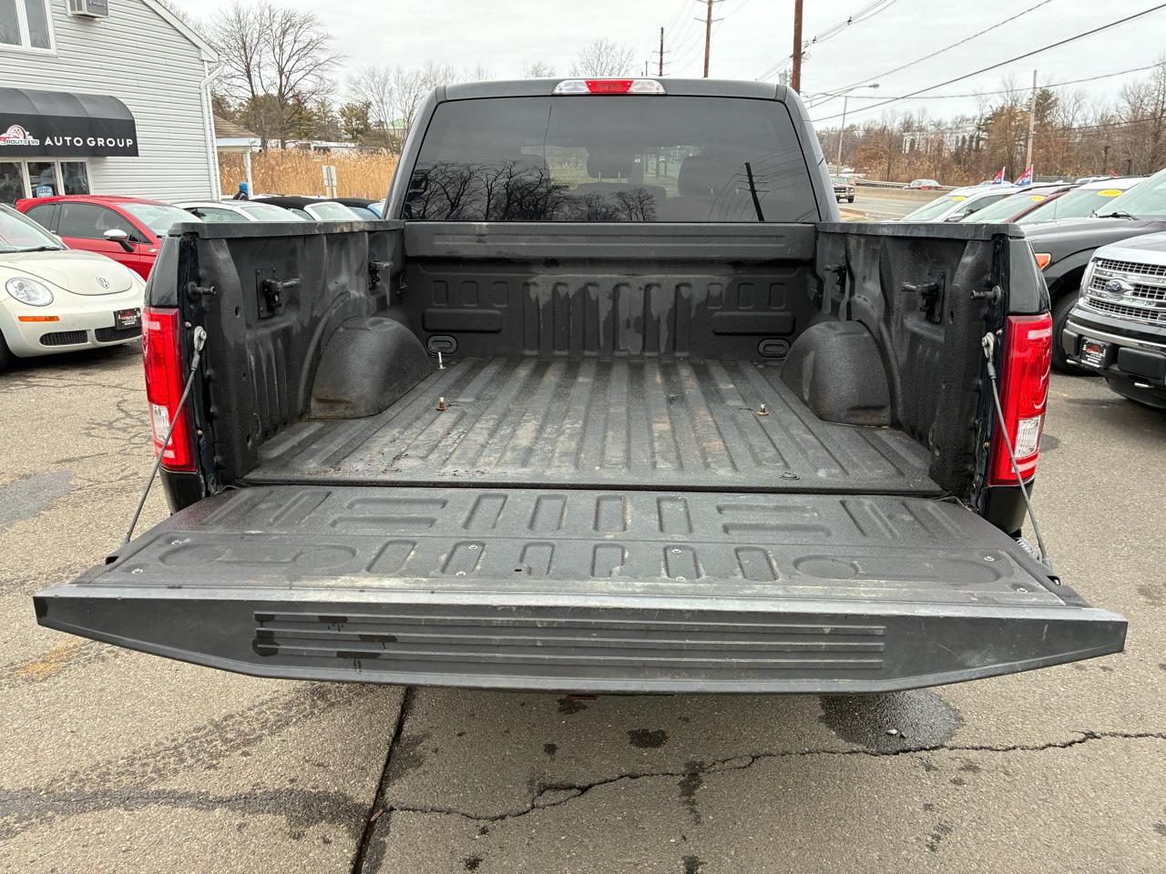 Ford F-150 XLT SuperCrew 6.5-ft. Bed Flareside 4WD 2017