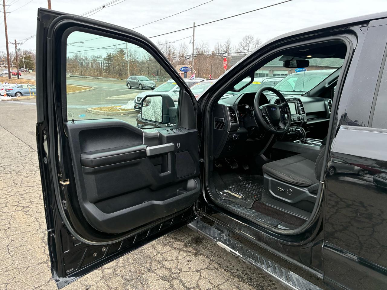 Ford F-150 XLT SuperCrew 6.5-ft. Bed Flareside 4WD 2017