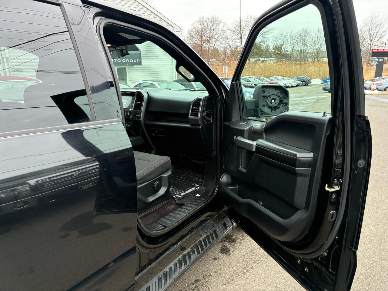 Ford F-150 XLT SuperCrew 6.5-ft. Bed Flareside 4WD 2017