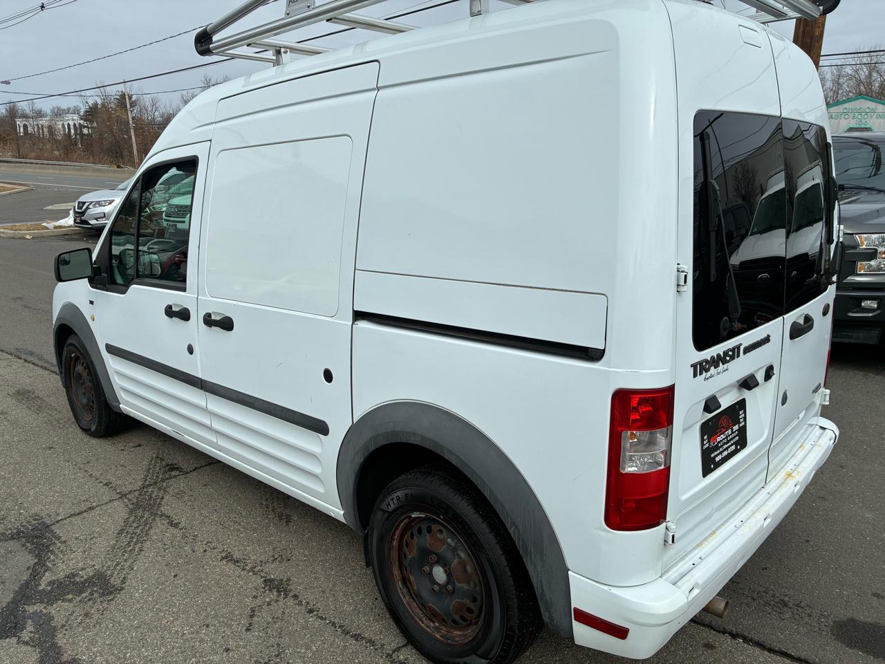Ford Transit Connect XLT with Side and Rear Door Glass 2013