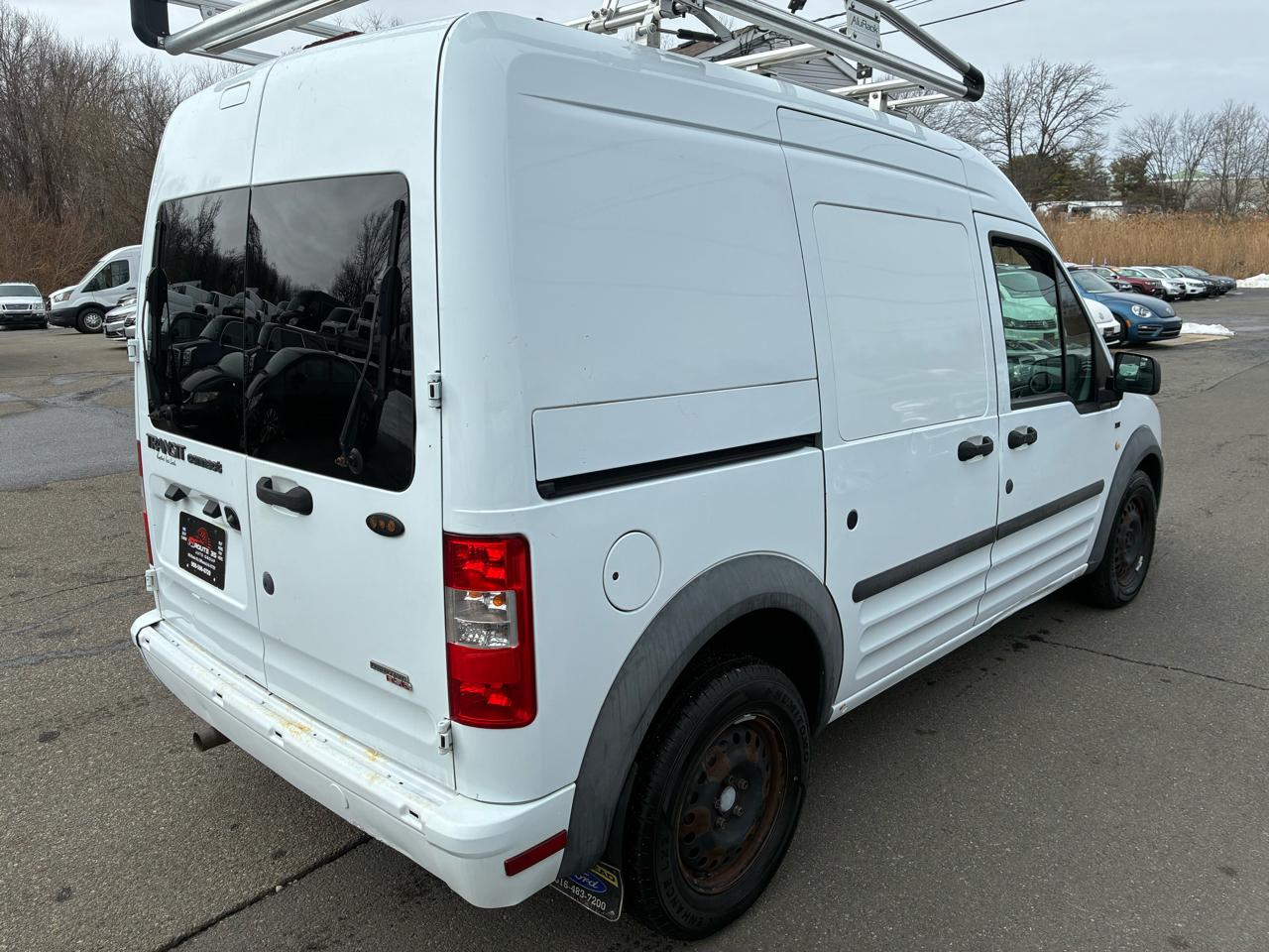 Ford Transit Connect XLT with Side and Rear Door Glass 2013