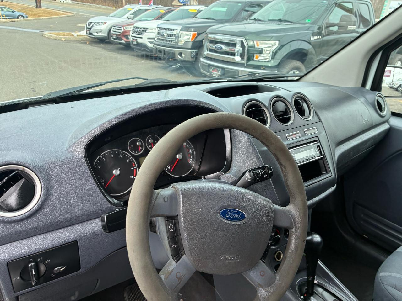 Ford Transit Connect XLT with Side and Rear Door Glass 2013