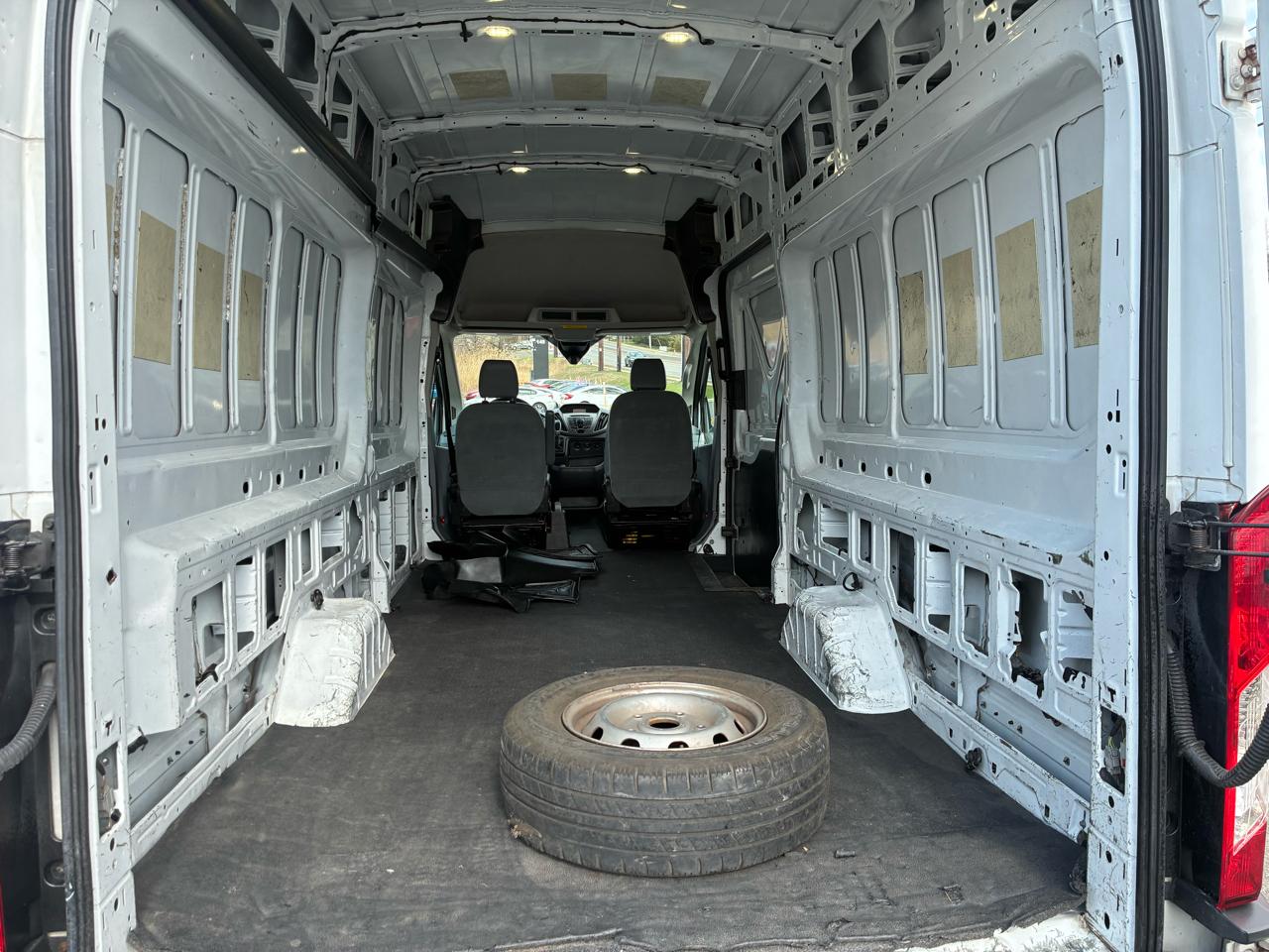 Ford Transit 350 Van High Roof w/Sliding Pass. 148-in. WB EL 2017