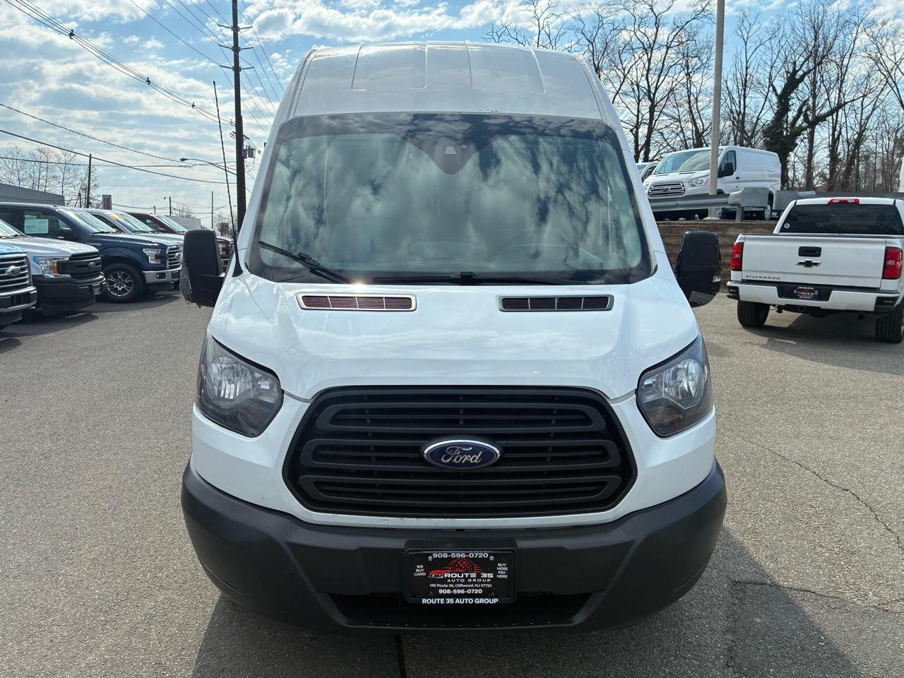 Ford Transit 350 Van High Roof w/Sliding Pass. 148-in. WB EL 2017