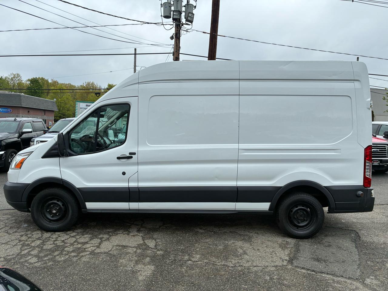 Ford Transit 350 Van High Roof w/Sliding Pass. 148-in. WB 2017