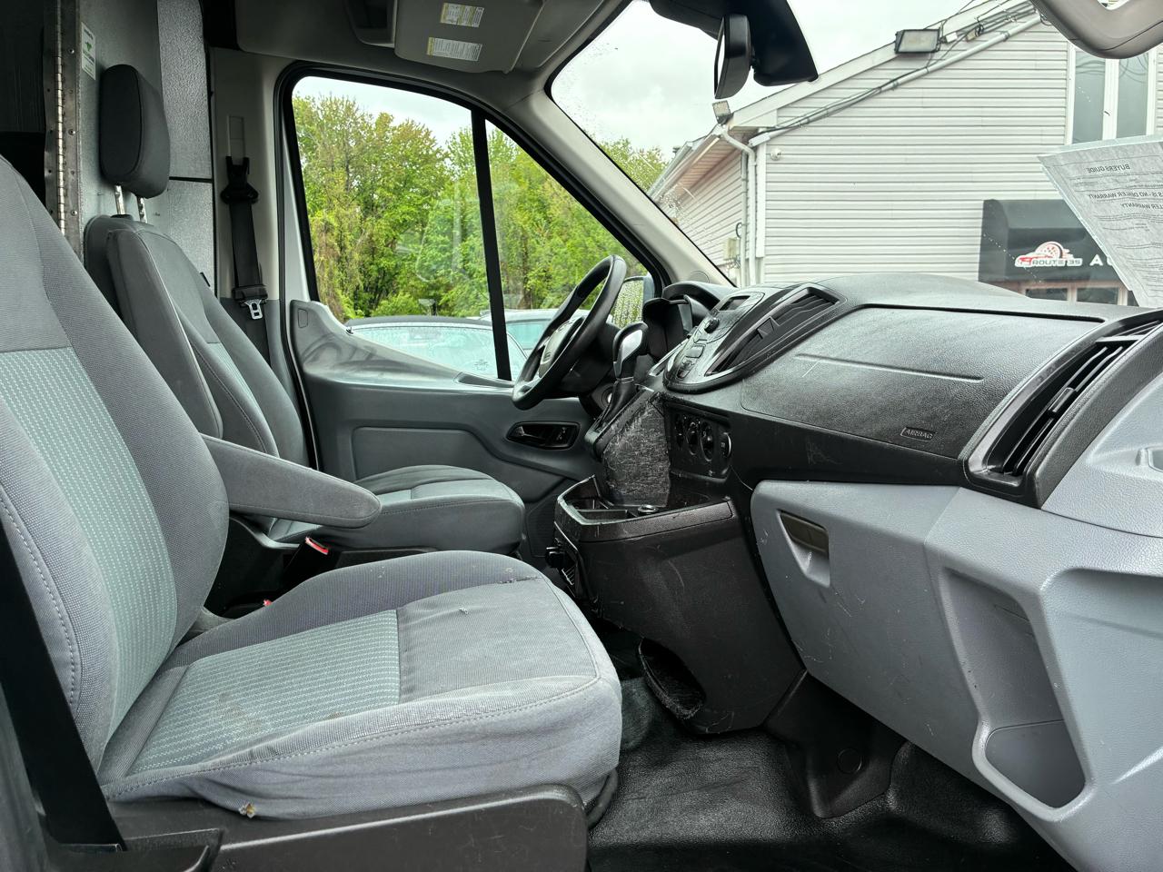 Ford Transit 350 Van High Roof w/Sliding Pass. 148-in. WB 2017