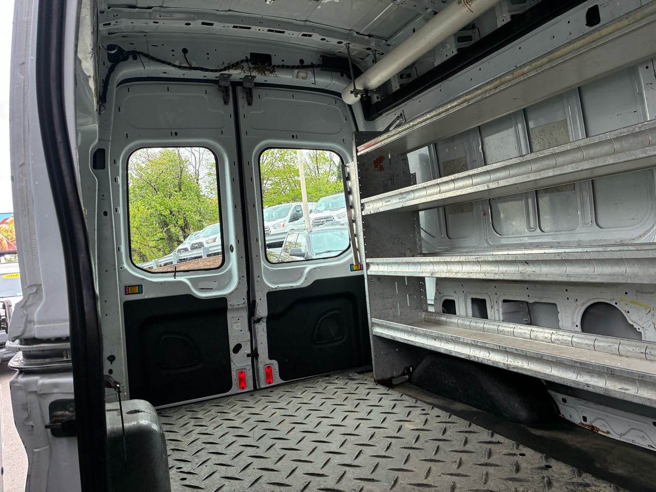 Ford Transit 350 Van High Roof w/Sliding Pass. 148-in. WB 2017