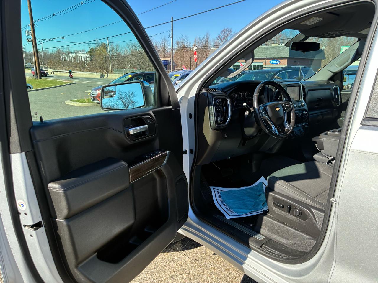 Chevrolet Silverado 1500 LT Double Cab 4WD 2019