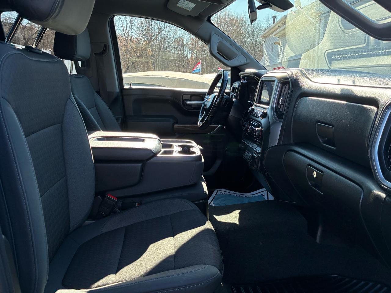 Chevrolet Silverado 1500 LT Double Cab 4WD 2019