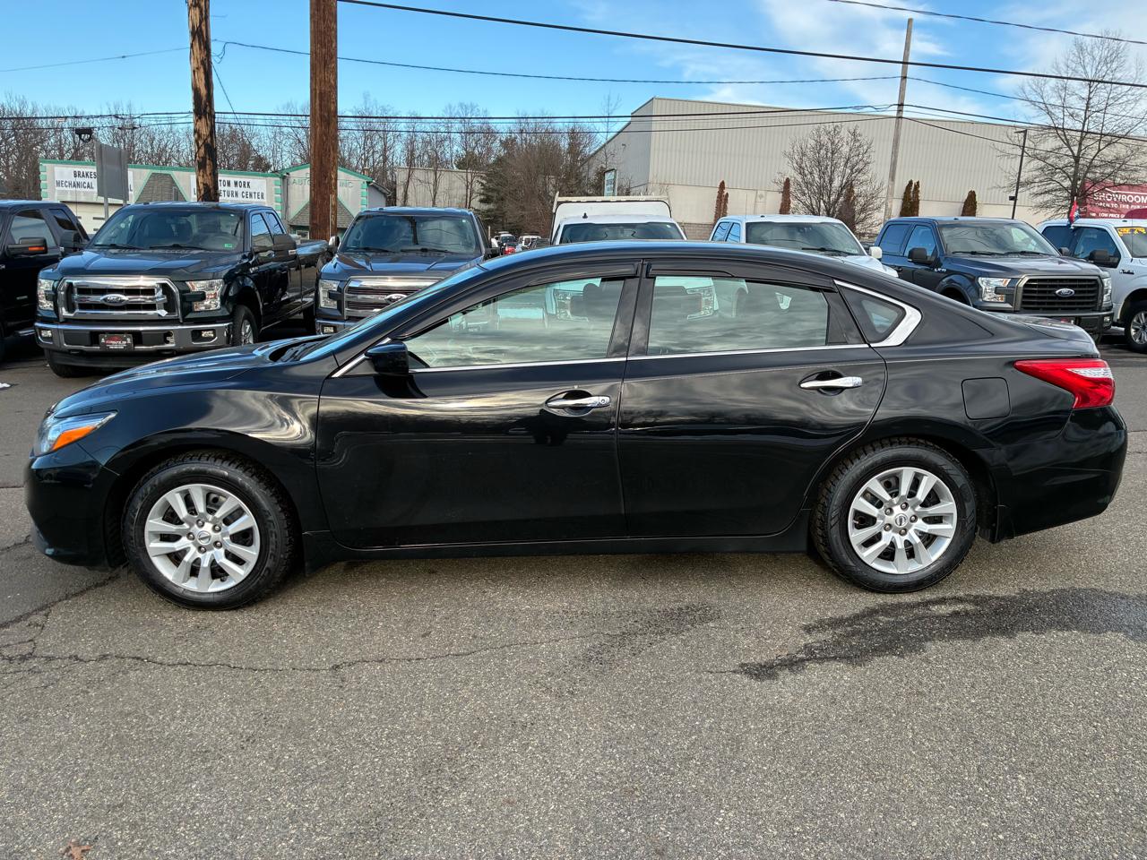 Nissan Altima 2.5 SV 2017