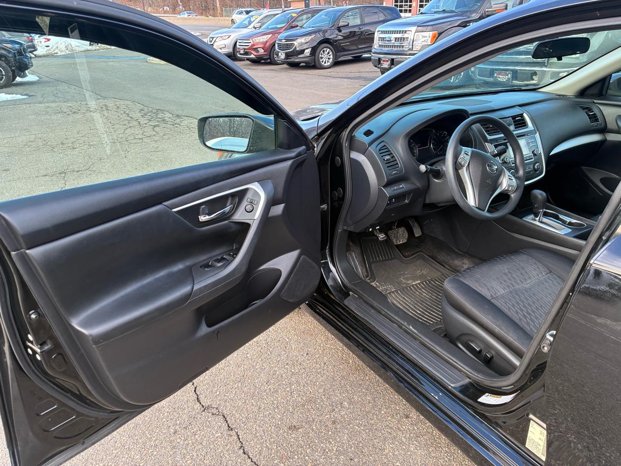 Nissan Altima 2.5 SV 2017