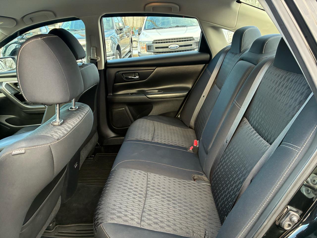 Nissan Altima 2.5 SV 2017