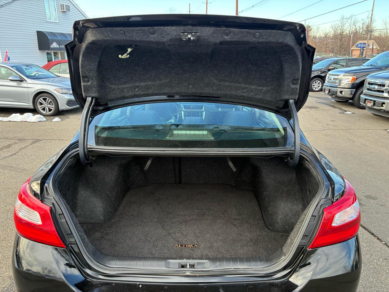 Nissan Altima 2.5 SV 2017