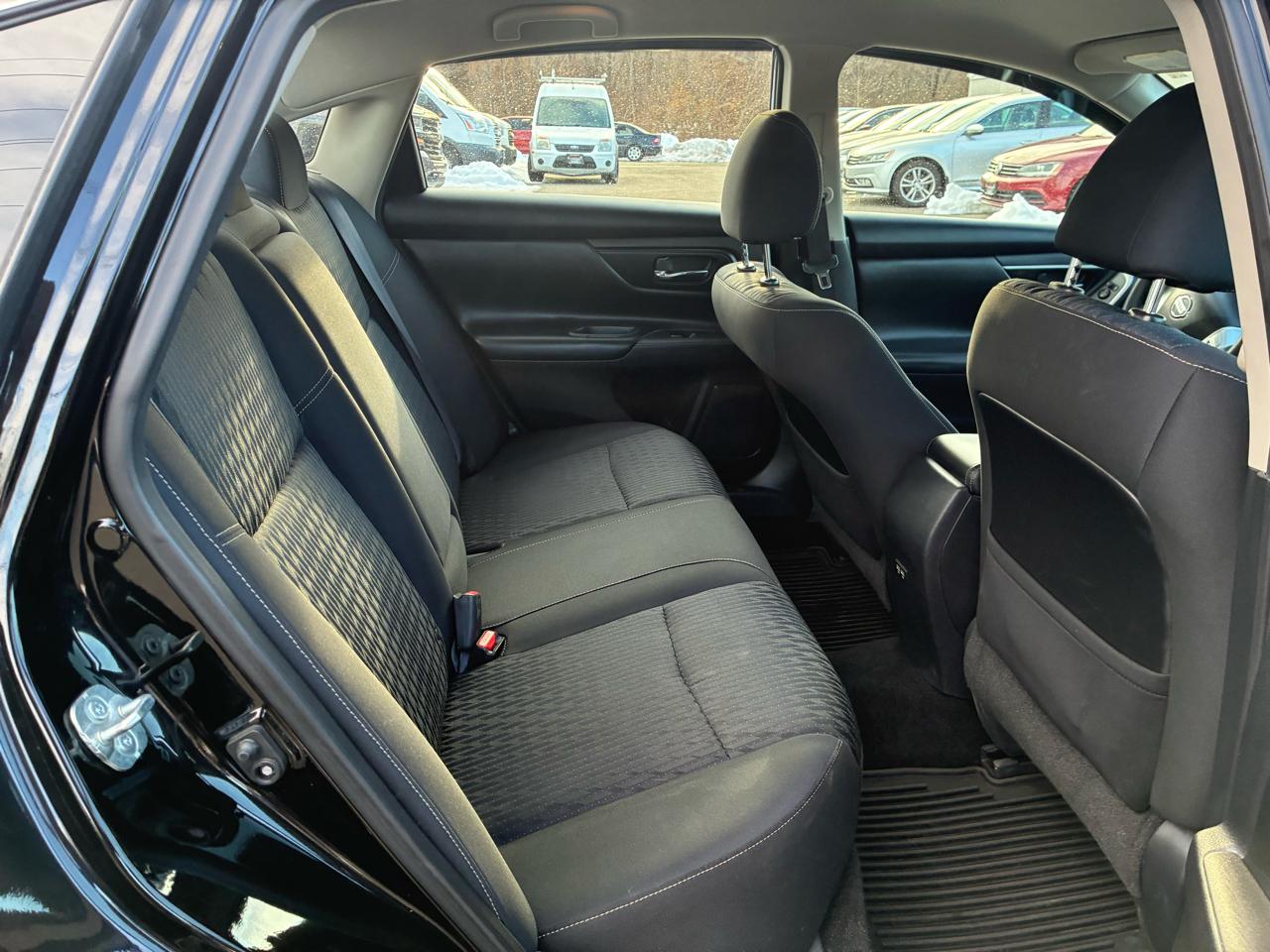 Nissan Altima 2.5 SV 2017