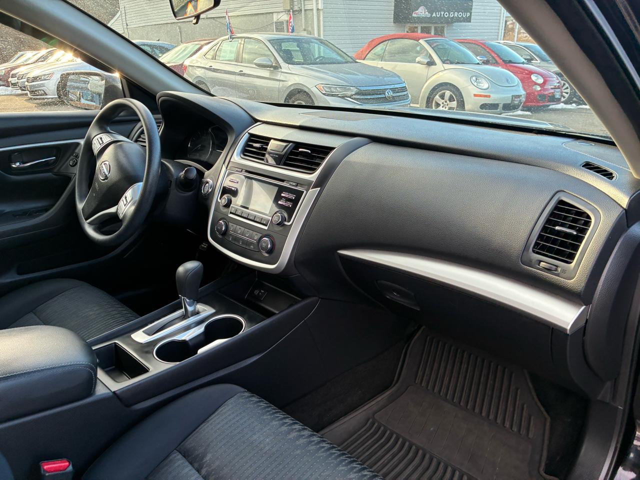 Nissan Altima 2.5 SV 2017