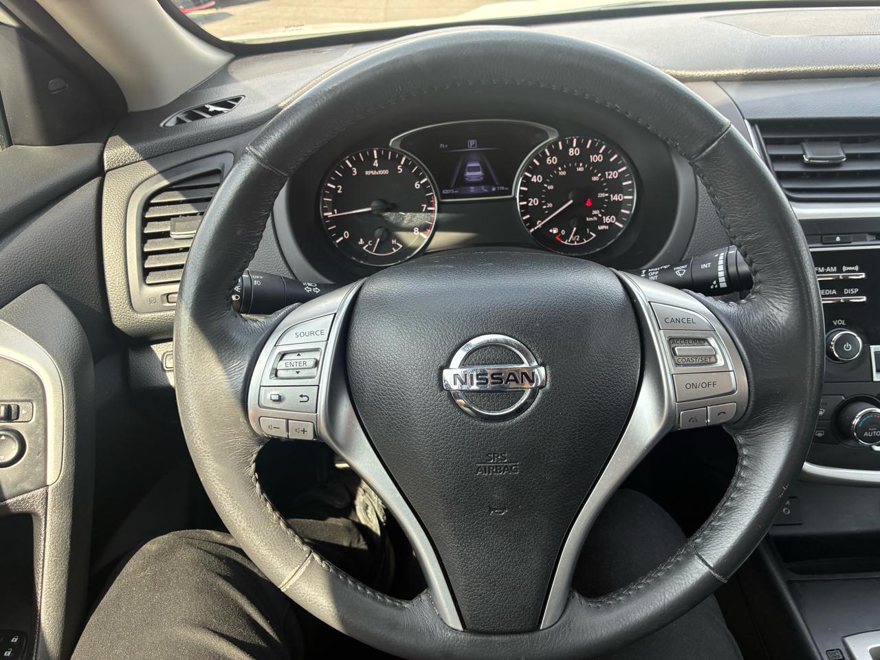 Nissan Altima 2.5 SV 2017