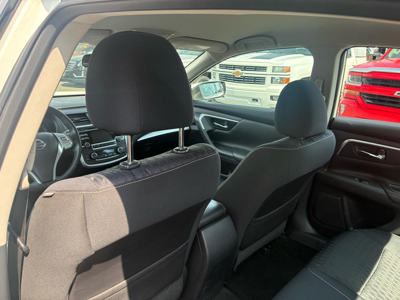 Nissan Altima 2.5 SV 2017