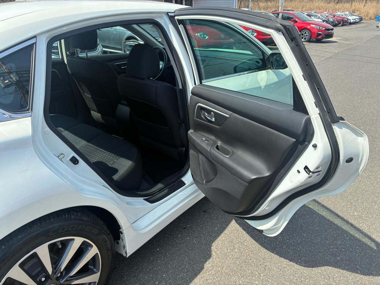 Nissan Altima 2.5 SV 2017