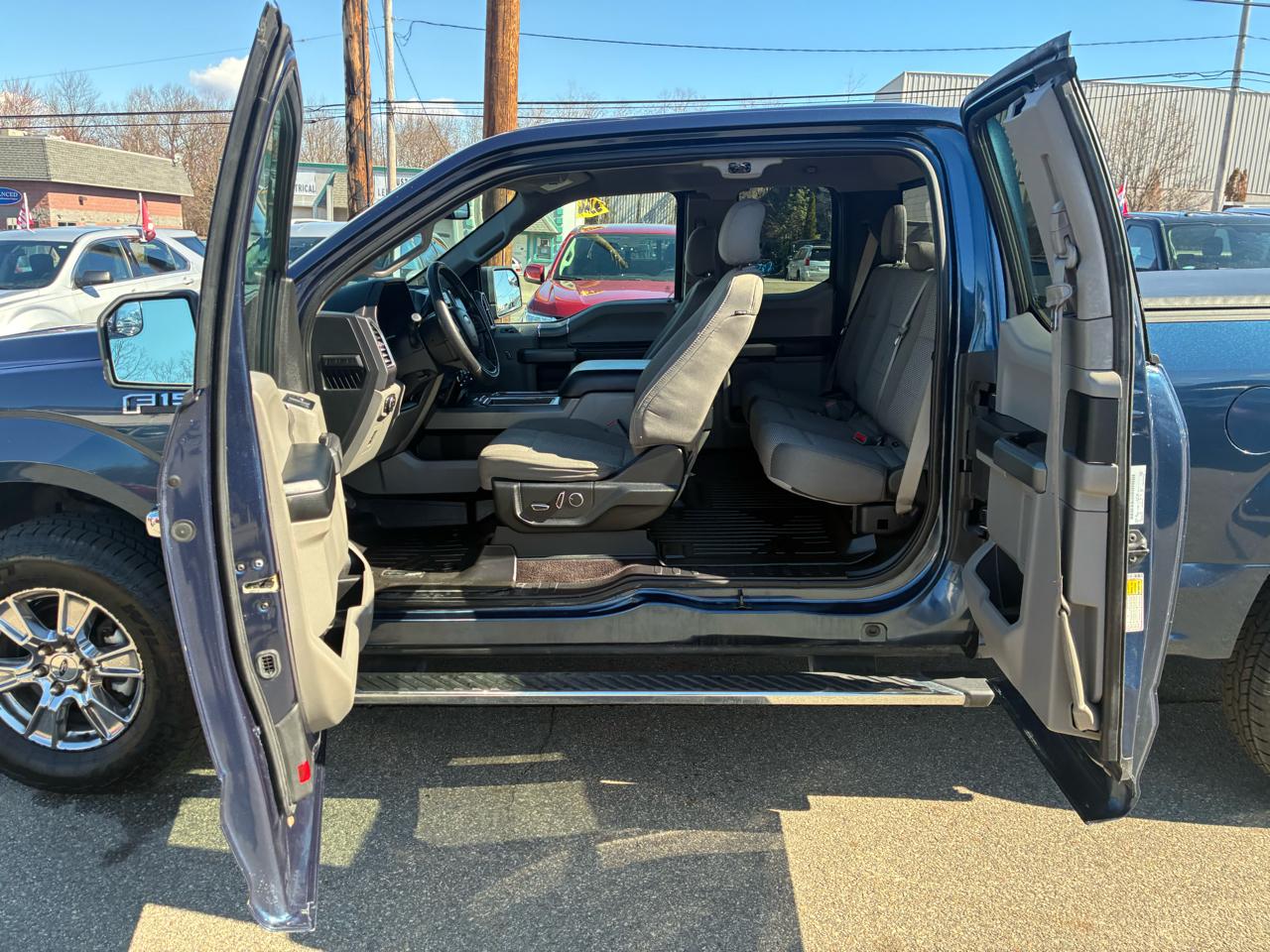 Ford F-150 XLT SuperCab 6.5-ft. Bed 4WD 2016