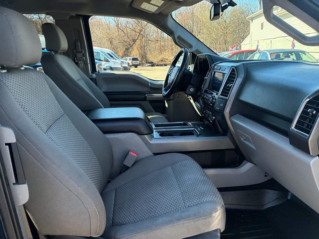 Ford F-150 XLT SuperCab 6.5-ft. Bed 4WD 2016