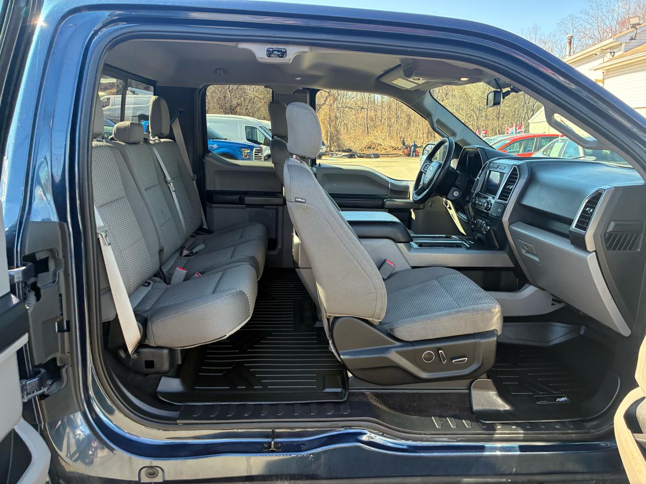 Ford F-150 XLT SuperCab 6.5-ft. Bed 4WD 2016