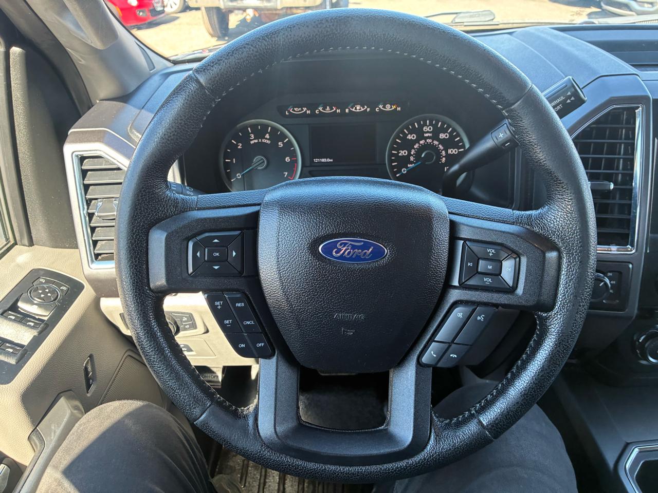 Ford F-150 XLT SuperCab 6.5-ft. Bed 4WD 2016