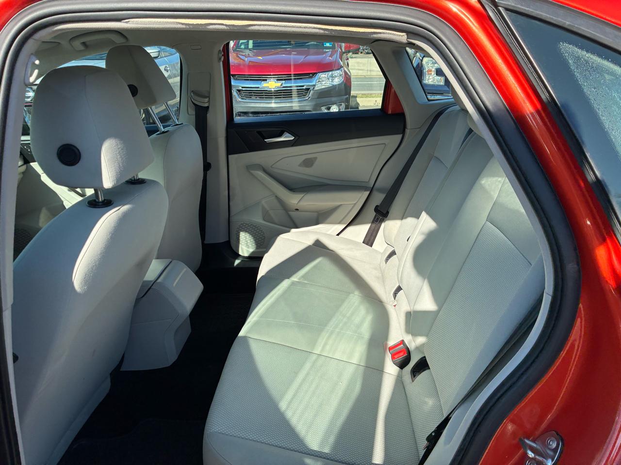 Volkswagen Jetta  2019