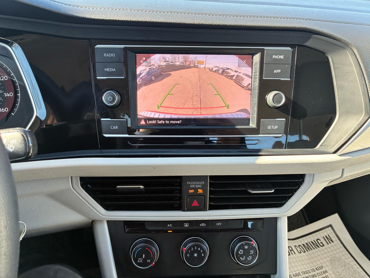 Volkswagen Jetta  2019