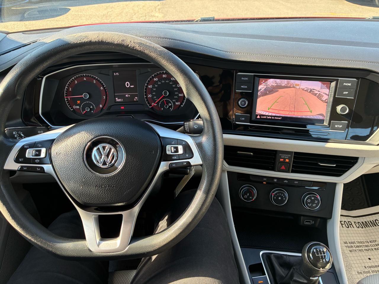 Volkswagen Jetta  2019