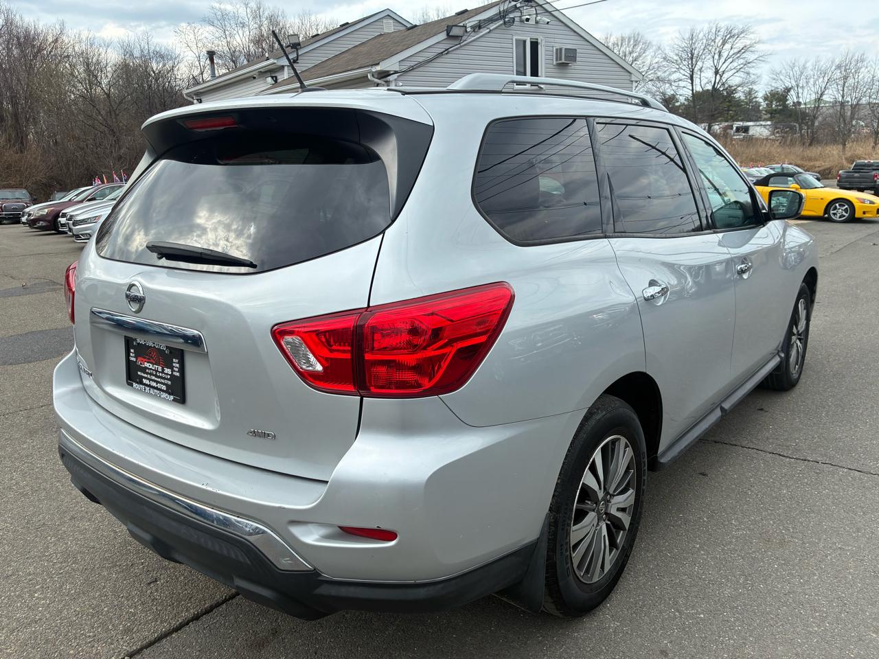 Nissan Pathfinder S 4WD 2017