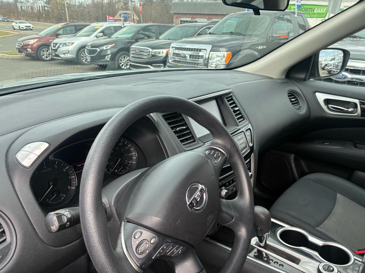 Nissan Pathfinder S 4WD 2017