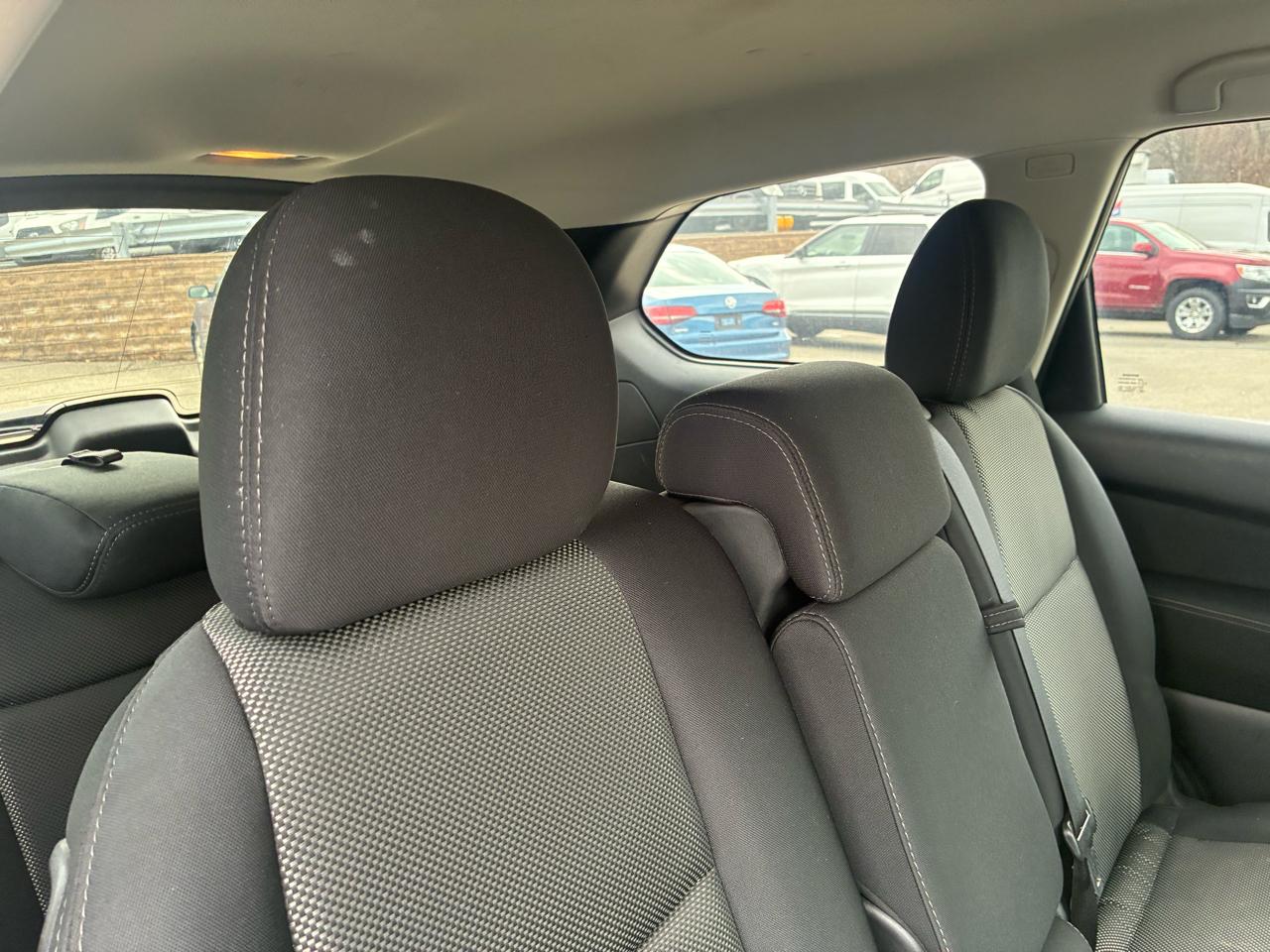 Nissan Pathfinder S 4WD 2017