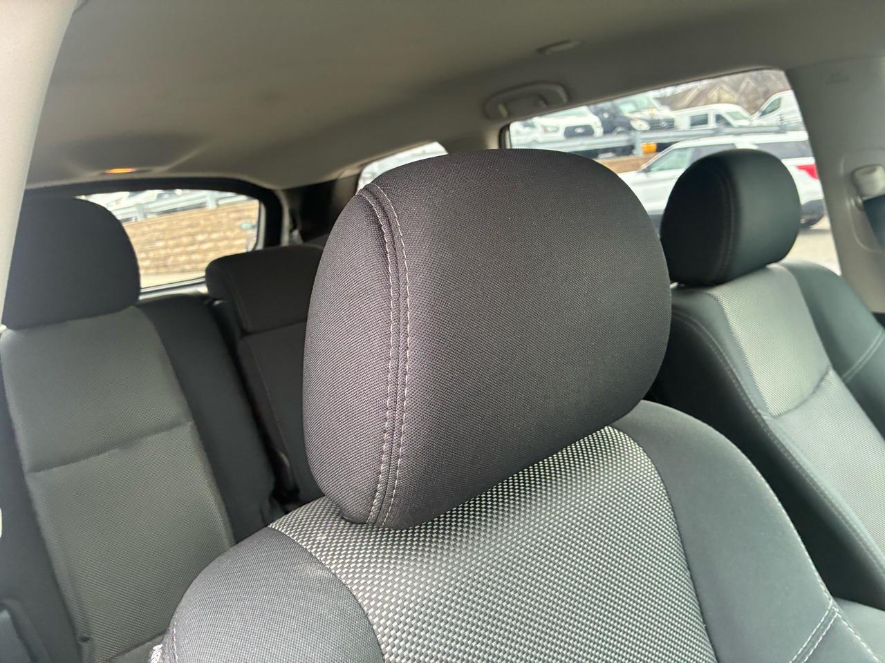 Nissan Pathfinder S 4WD 2017